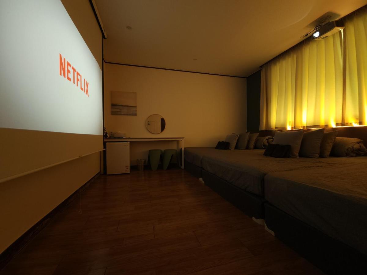 Oyo Hostel Myeongdong 5 Seoel Buitenkant foto